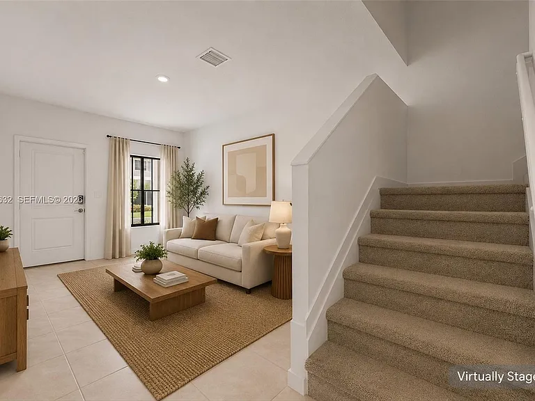 4825 Dillion St — Photo 11