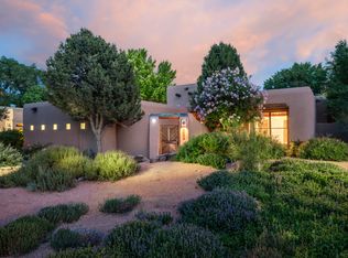 1642 Tierra Del Rio NW, Albuquerque, NM 87107