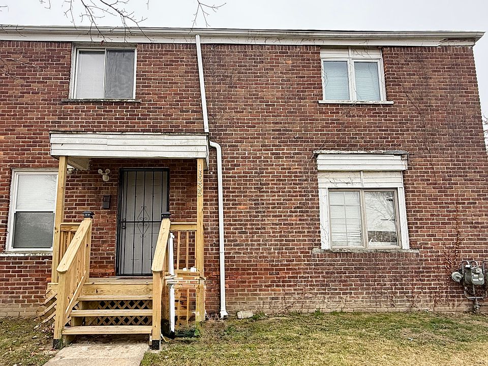 1st image of 16235 Cathedral St