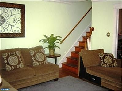 4th image of 3202 Edgmont Ave