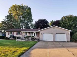 4469 Reid Rd, Swartz Creek, MI 48473