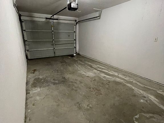 4th image of 1424 Cottage Pl APT A