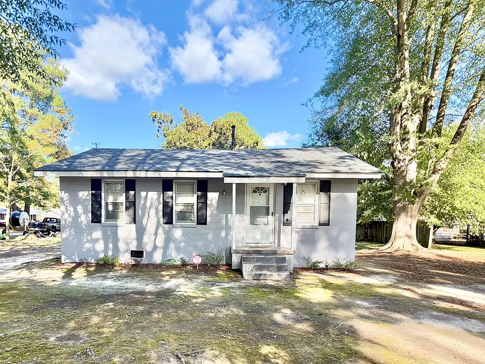 201 Viverette Ave