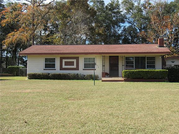 5th image of 916 NE 39th Ct