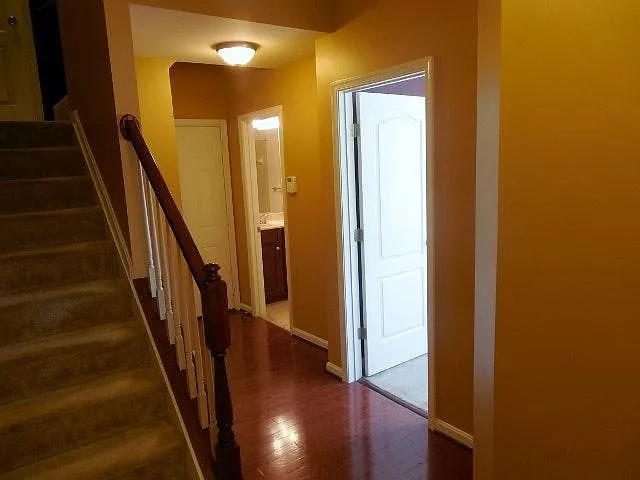 400 Ava Way NE — Photo 7
