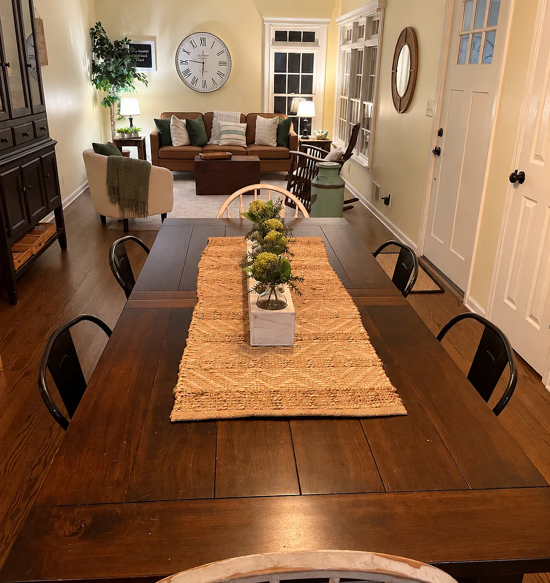 4 bed, 2900 sqft, $3,750 — Photo 4
