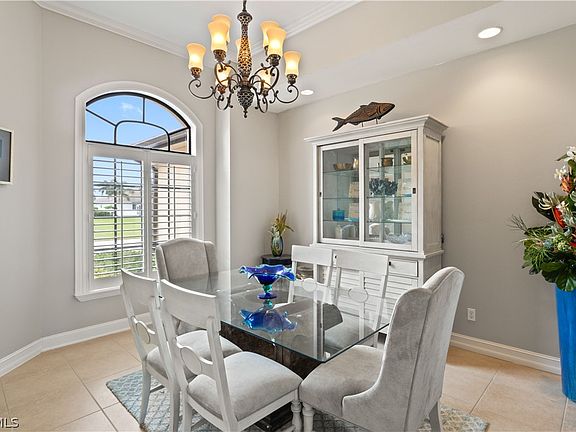 5th image of 2227 SW 54th Ln