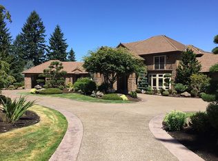 24352 SW Valley View Rd, West Linn, OR 97068