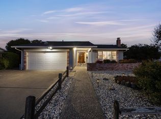 1412 Ivy Ln, Petaluma, CA