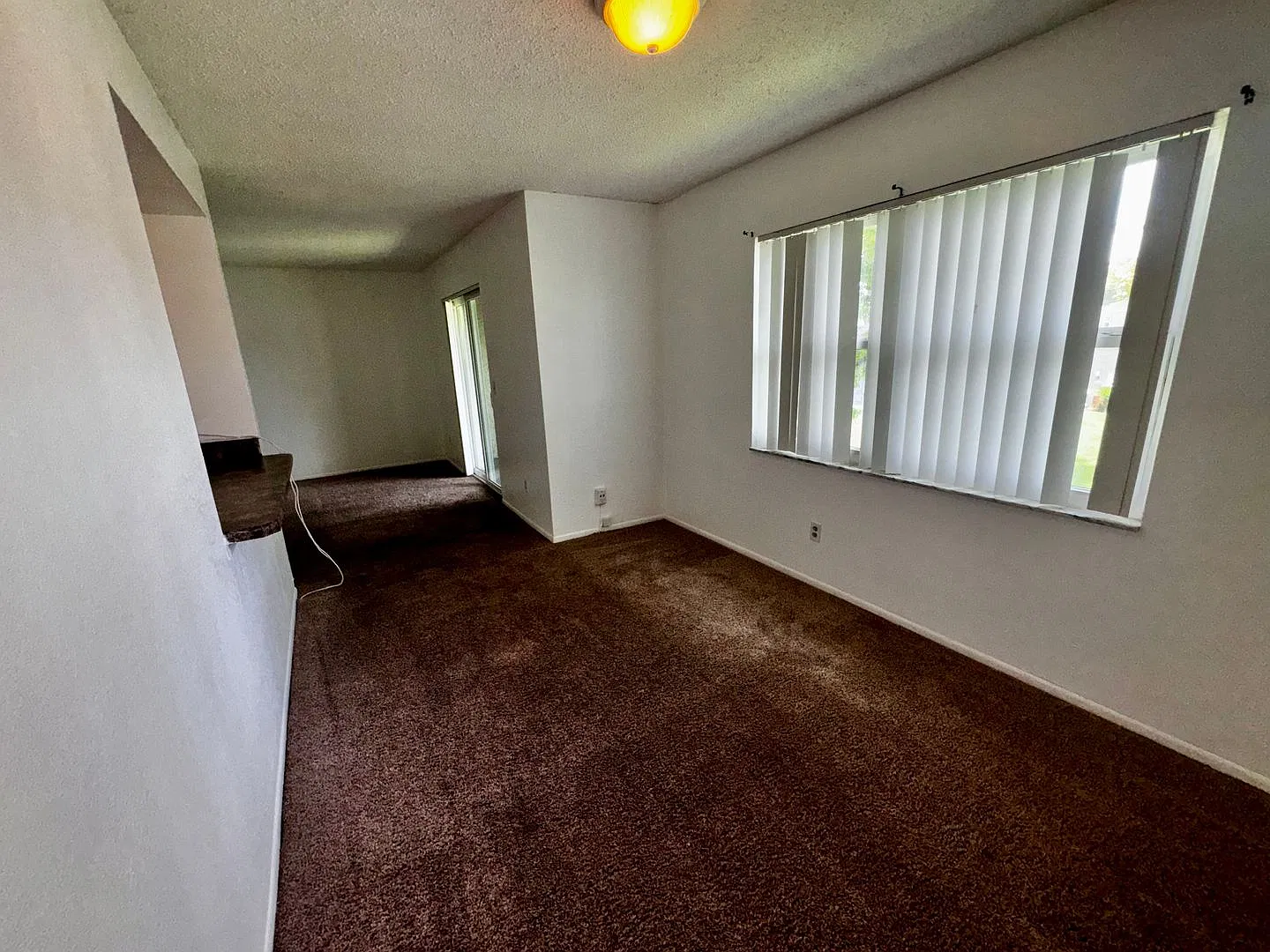 2 Bedroom 2 Bath Hawthorne Village Condo near FL Mall! — Photo 4