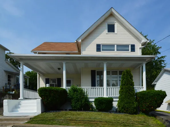 22 Stout St, Yatesville, PA 18640