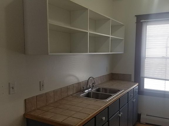 5th image of 1014 Kenilworth Ave #1