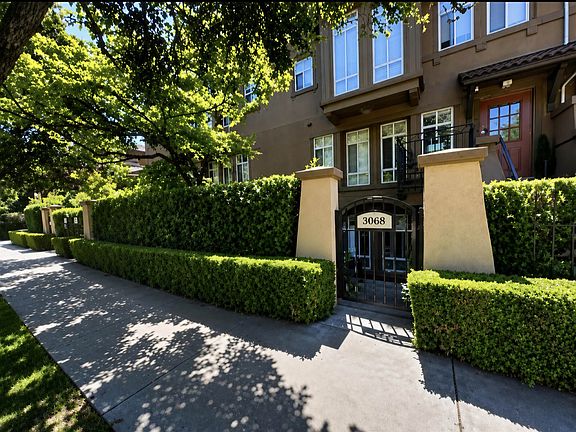 3rd image of 3068 W 4th Ave
