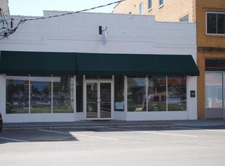 27 Main St, White Sulphur Spring, WV 24986