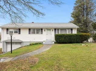 8 Ashel St, Westerly, RI 02891
