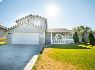 1760 NE 4th Pl, Hermiston, OR 97838