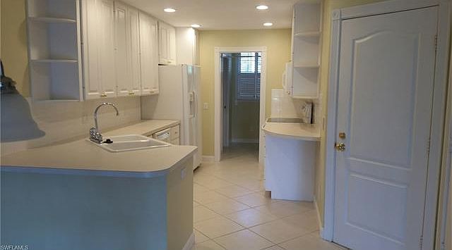 1st image of 5397 Cove Cir #117