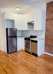 39 Carmine Street