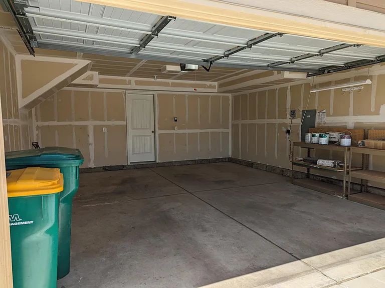 7724 Stetson Highlands Dr — Photo 23