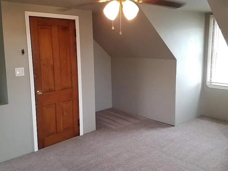 420 Ash St — Photo 11