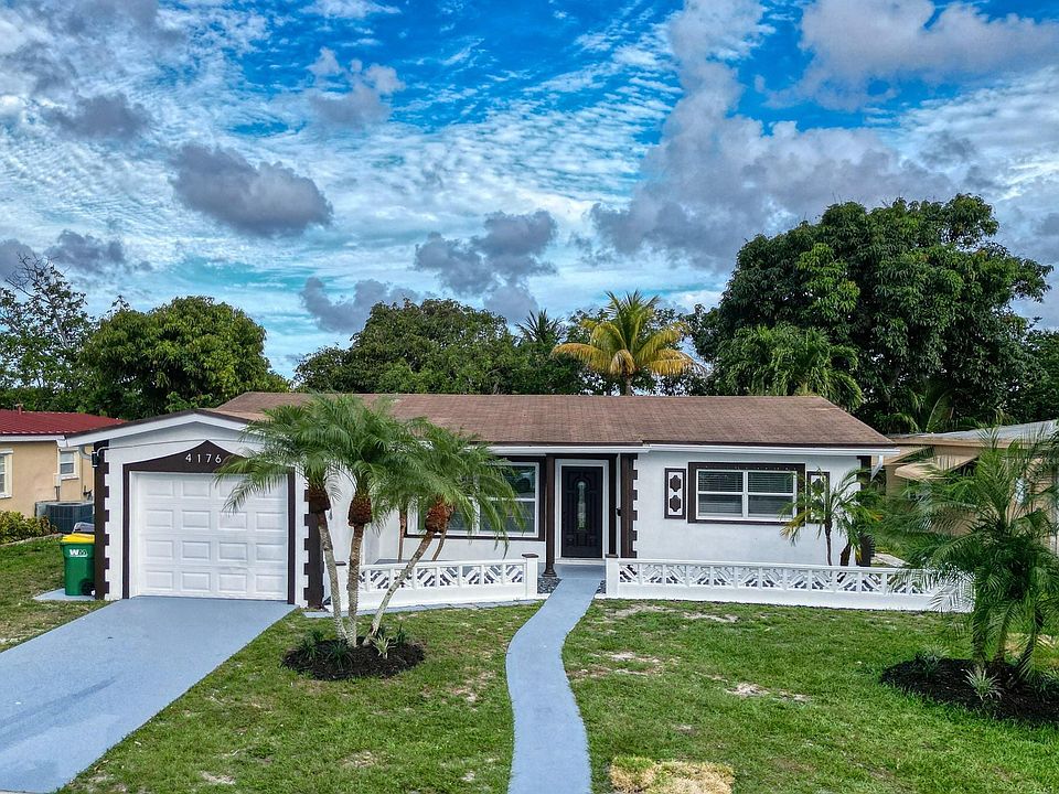 1st image of 4176 NW 48th Avenue