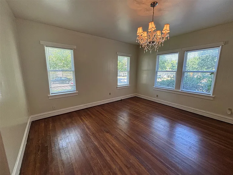 600 Monticello Dr #1 — Photo 6