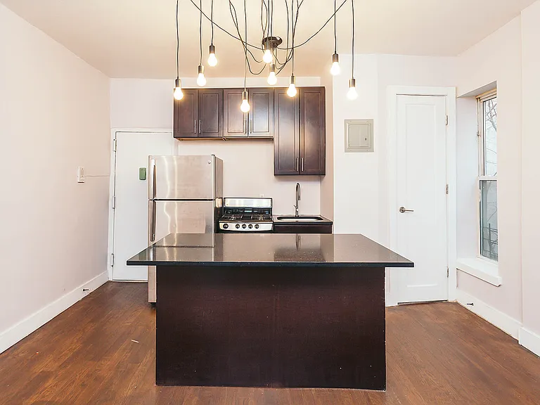 1912 Pacific St #3R — Photo 1