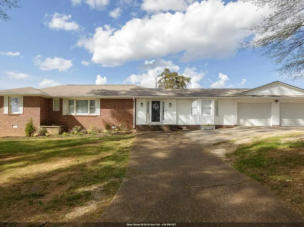 703 Grand Ave, Muscle Shoals, AL 35661