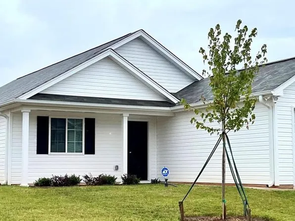 3902 Arcola Way, Greensboro, NC 27405