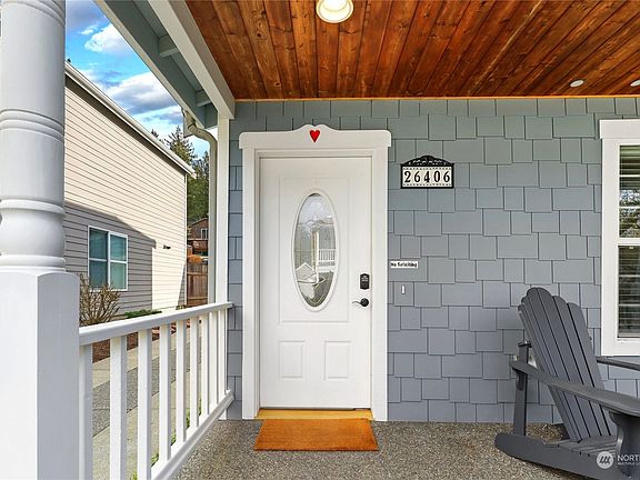 4th image of 26406 Apple Jack Lane NE