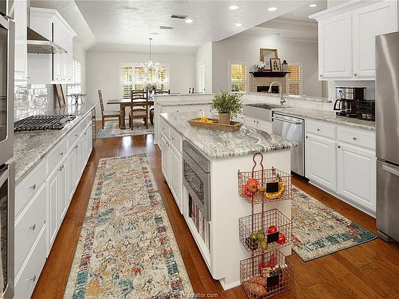 2nd image of 1318 Wilshire (pvt) Ct