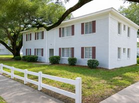 Sedgefield Apartments