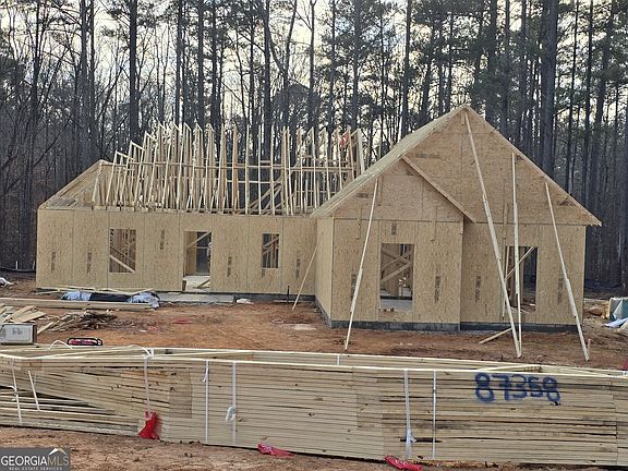 4th image of 3801 Hutcheson Ferry Rd