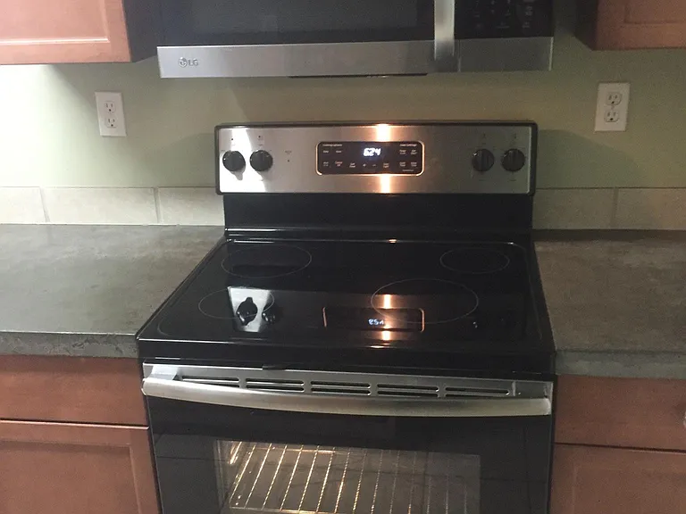 Premium stainless appliances