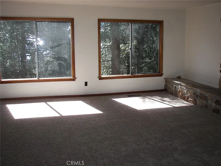 21636 Sawpit Canyon Rd — Photo 40