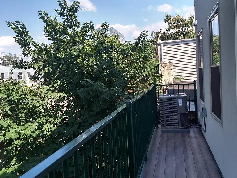 1609 W Thompson St #2A — Photo 12