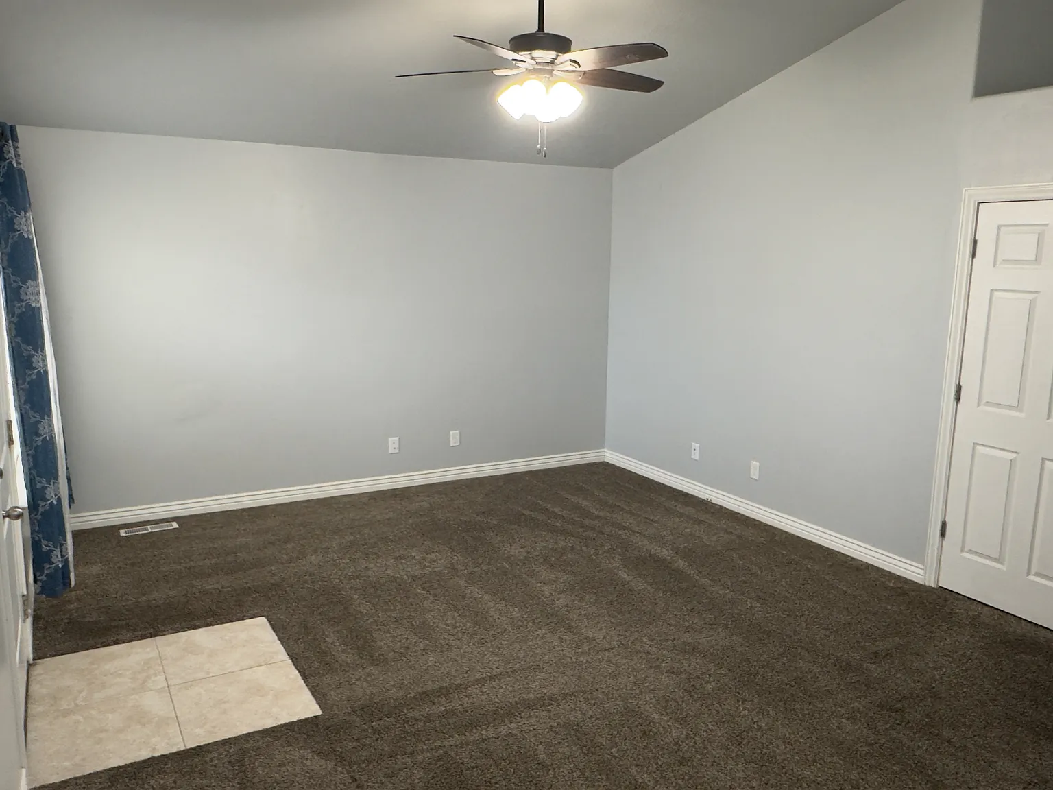1704 E Tumwater Ln — Photo 4