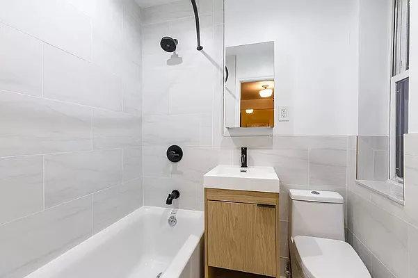 Rented by Dalan Rentals | media 10