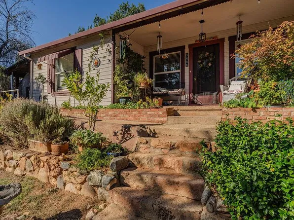 8464 Peek Cir, Mokelumne Hill, CA 95245