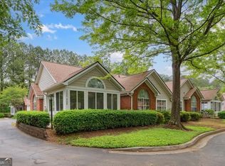 3746 Vineyards Lake Cir NW #U-6, Kennesaw, GA