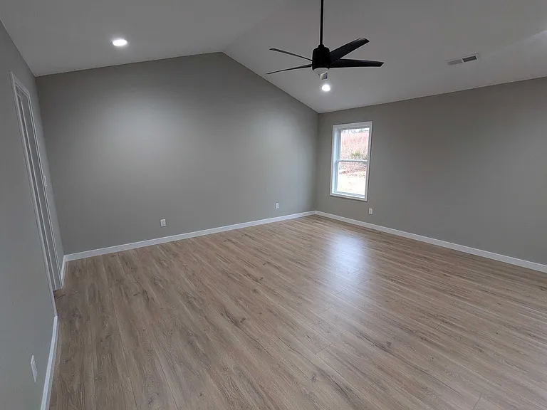 39 Red Oak Village Ct — Photo 11