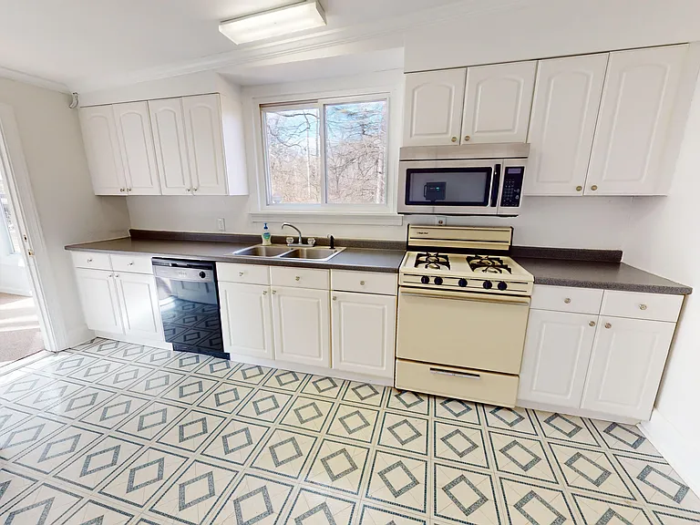 5223 John Marshall Hwy — Photo 26