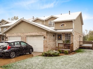 8160 Daniel Dr, Justice, IL 60458