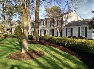 38 Clermont Ln, Saint Louis, MO 63124