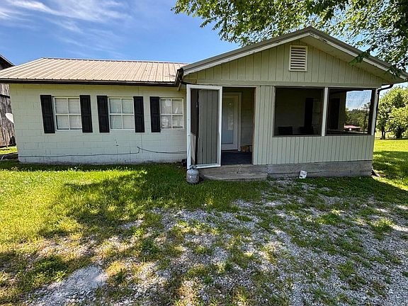 5th image of 516 Thomas Rd