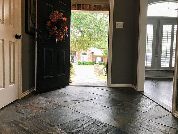 2nd image of 13007 Bent Oak Dr
