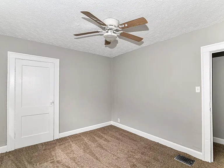 3041 Broadway St #3041 — Photo 22
