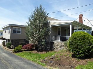 11 N Morgantown St, Fairchance, PA 15436