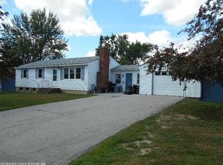 19 Genie Dr, Brewer, ME 04412