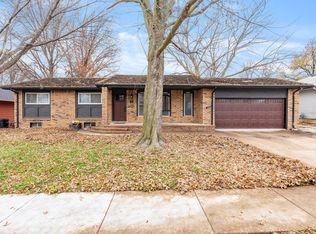 213 Centennial Rd, Mulvane, KS 67110